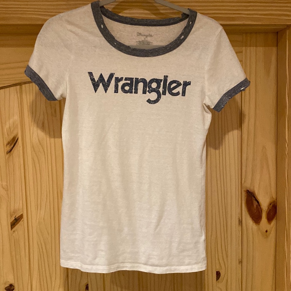 White wrangler tee